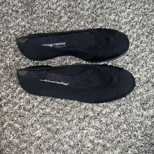 WALKING CRADLES BAKER BALLET FLAT Size 8 brand NWT